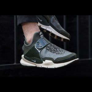 Nike Sock Dart MID STONE ISLAND - GREEN - Sequoia